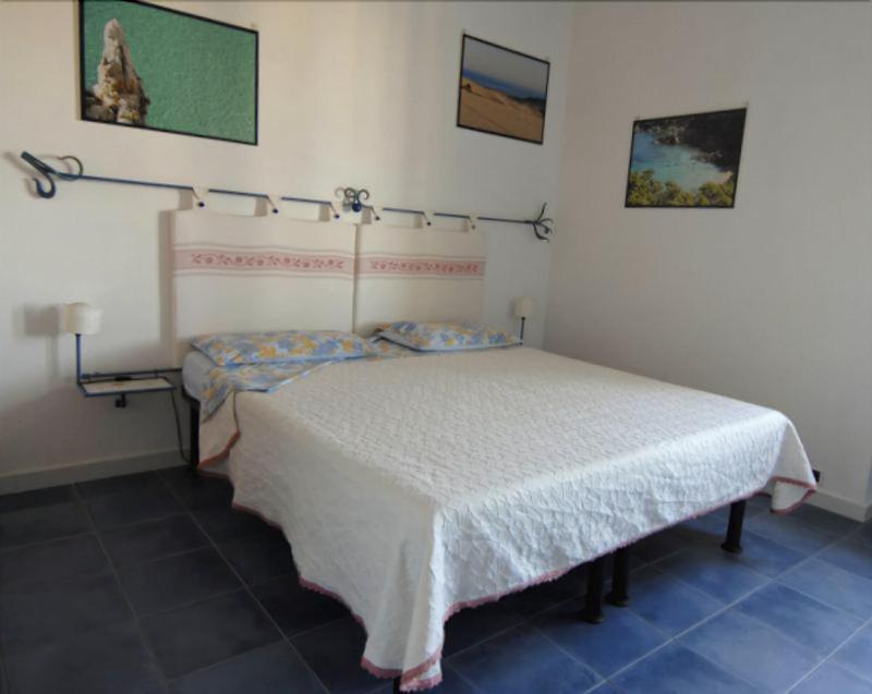 Nughe 'E' Oro Guesthouse Nuoro  Dış mekan fotoğraf