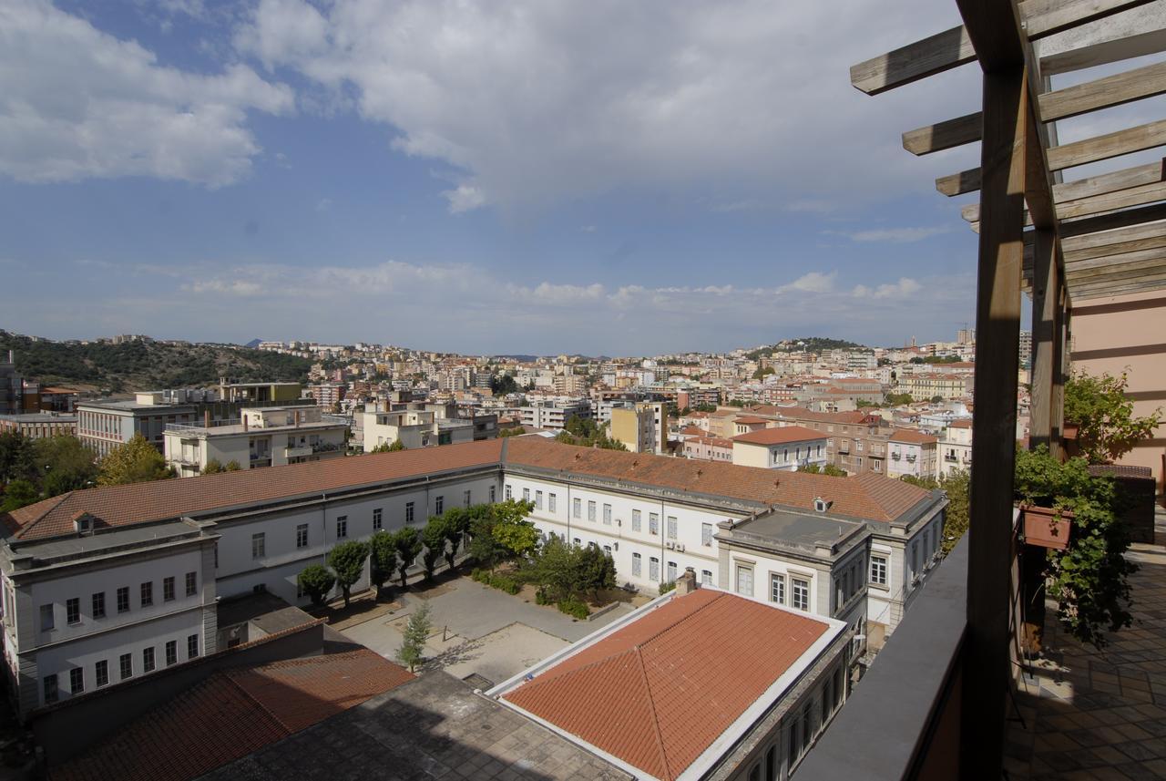 Nughe 'E' Oro Guesthouse Nuoro  Dış mekan fotoğraf